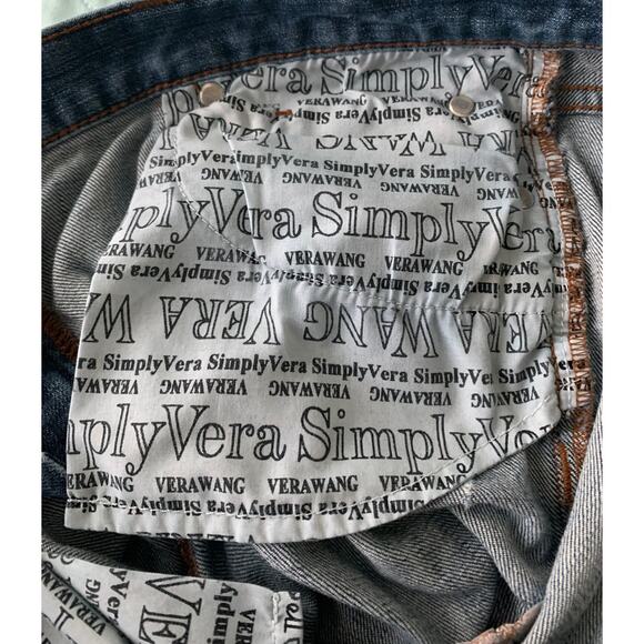 SIMPLY VERA WANG STRAIGHT LEG JEANS, WOMEN, 8, BLUE, GENTLY DISTRESSED, WAIST 33 - Picture 3 of 11